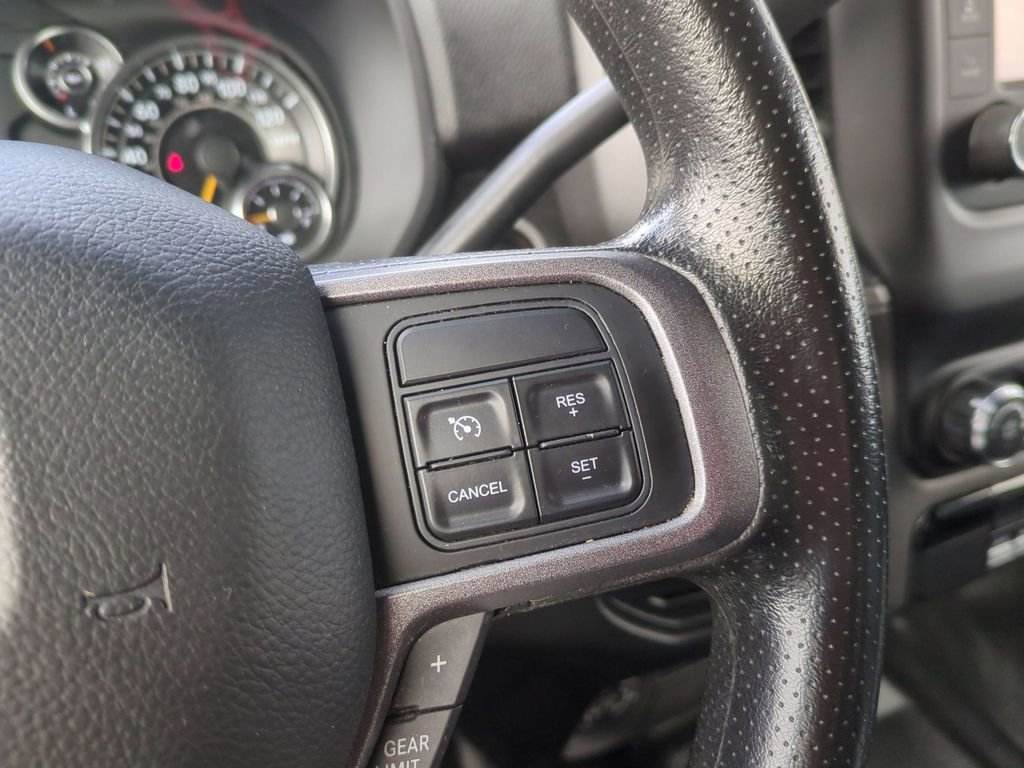 Used 2022 RAM 5500 Tradesman w/ Chrome Appearance Group image 17