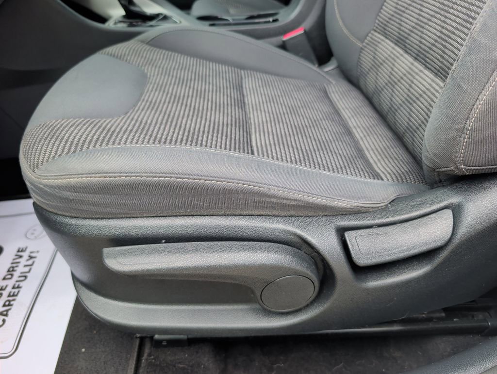 Used 2019 Kia Niro LX FWD image 9