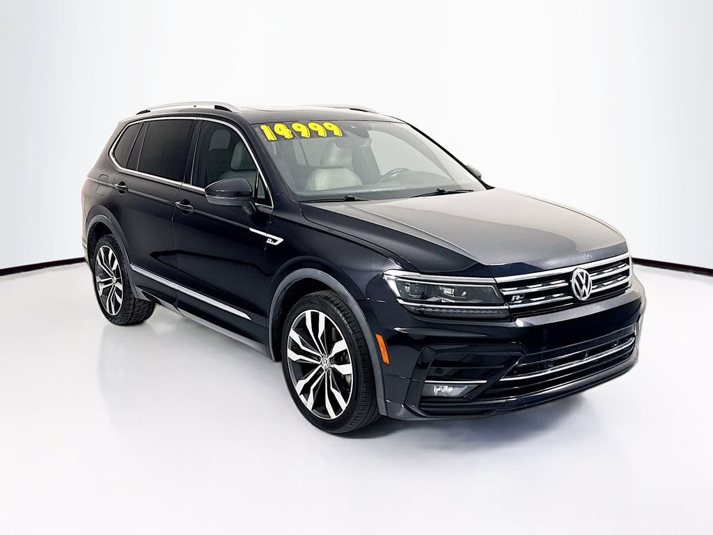 Used 2019 Volkswagen Tiguan SEL Premium R-Line w/ 3rd Row Seat Package AWD/4WD image 3