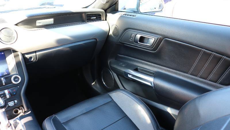Used 2020 Ford Mustang Premium RWD image 20