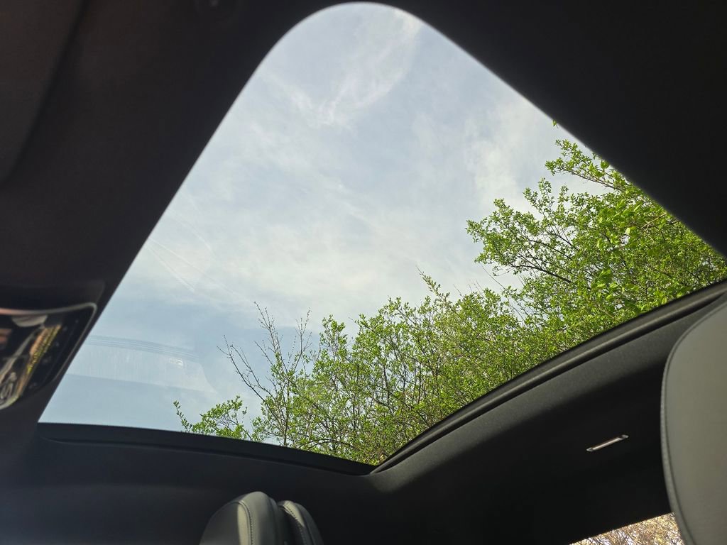 New 2026 Mercedes-Benz CLE 450 4MATIC Coupe image 3