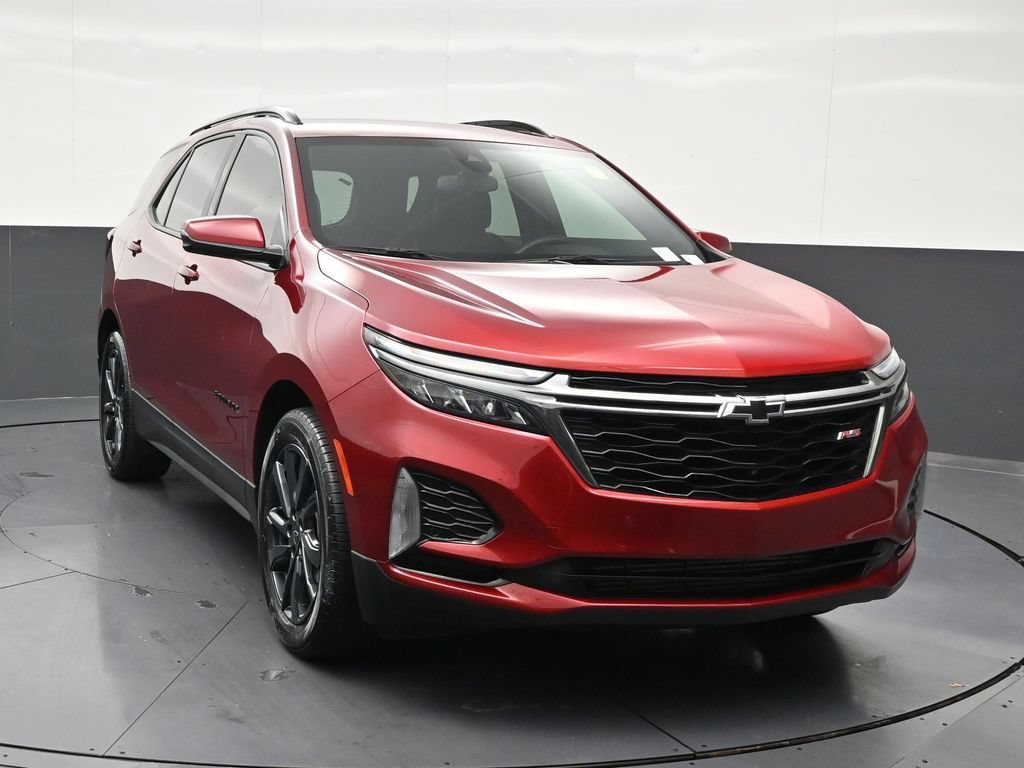 Used 2023 Chevrolet Equinox RS w/ RS Leather Package FWD image 8