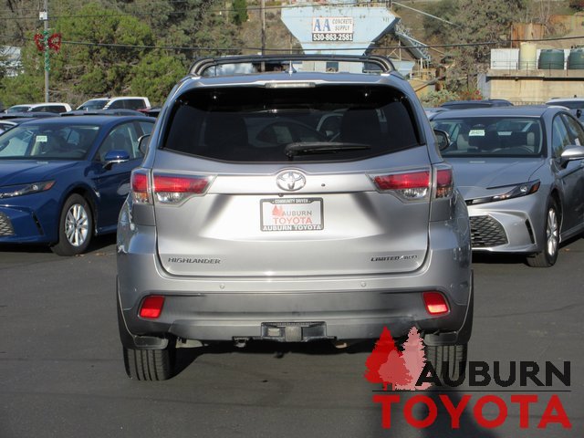 Used 2015 Toyota Highlander Limited image 6