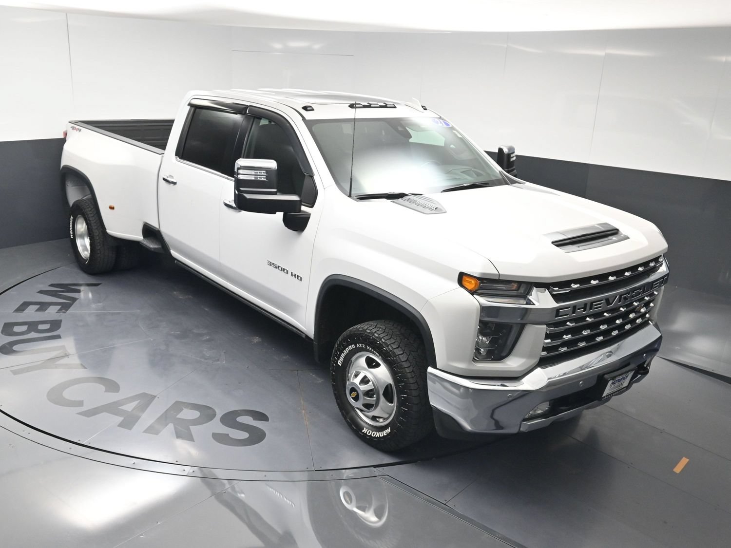 Used 2021 Chevrolet Silverado 3500 LTZ w/ LTZ Convenience Package AWD/4WD image 30