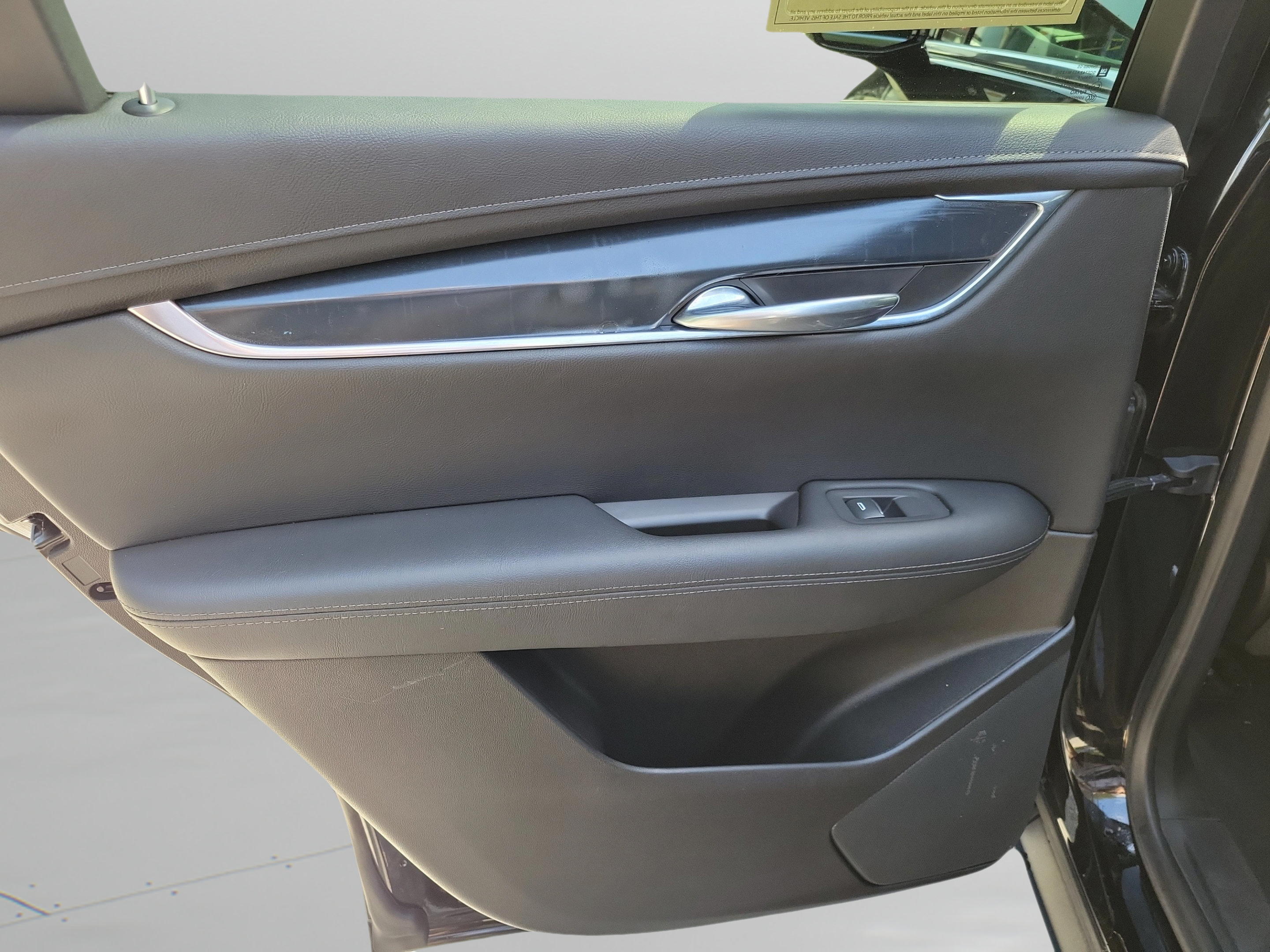 Used 2020 Cadillac XT5 Luxury FWD image 6