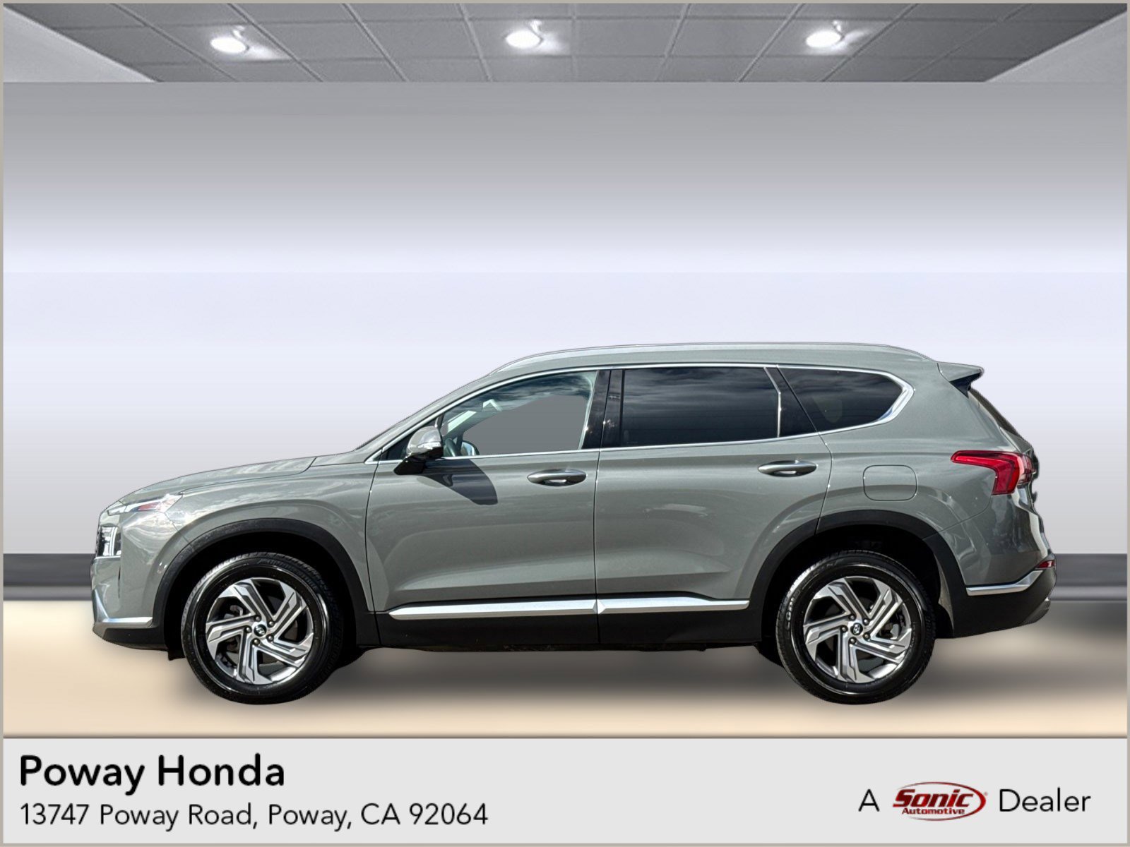 Used 2023 Hyundai Santa Fe SEL w/ Premium Package