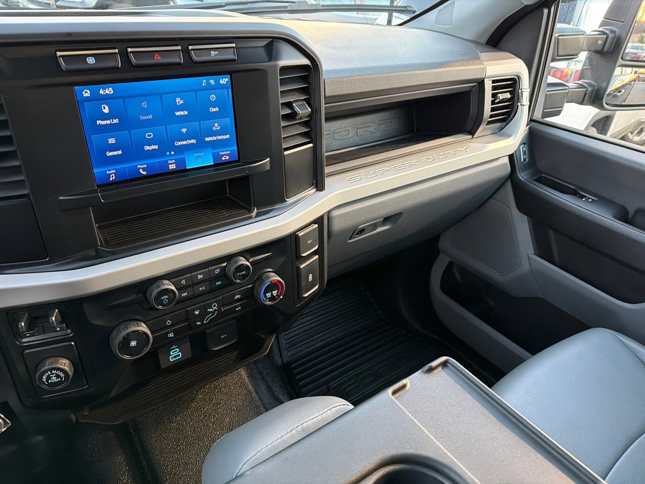 Used 2024 Ford F350 XL image 27