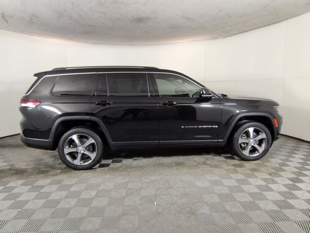 Certified 2023 Jeep Grand Cherokee L Limited w/ Luxury Tech Group II AWD/4WD image 4