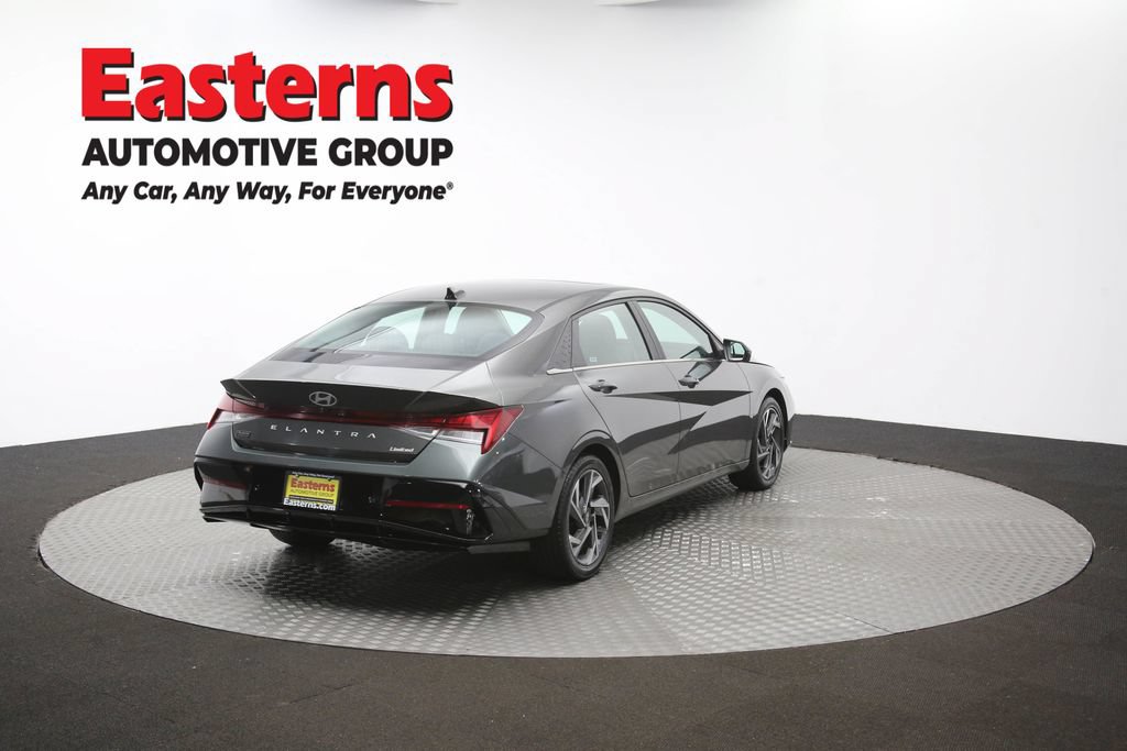 Used 2024 Hyundai Elantra Limited FWD image 42