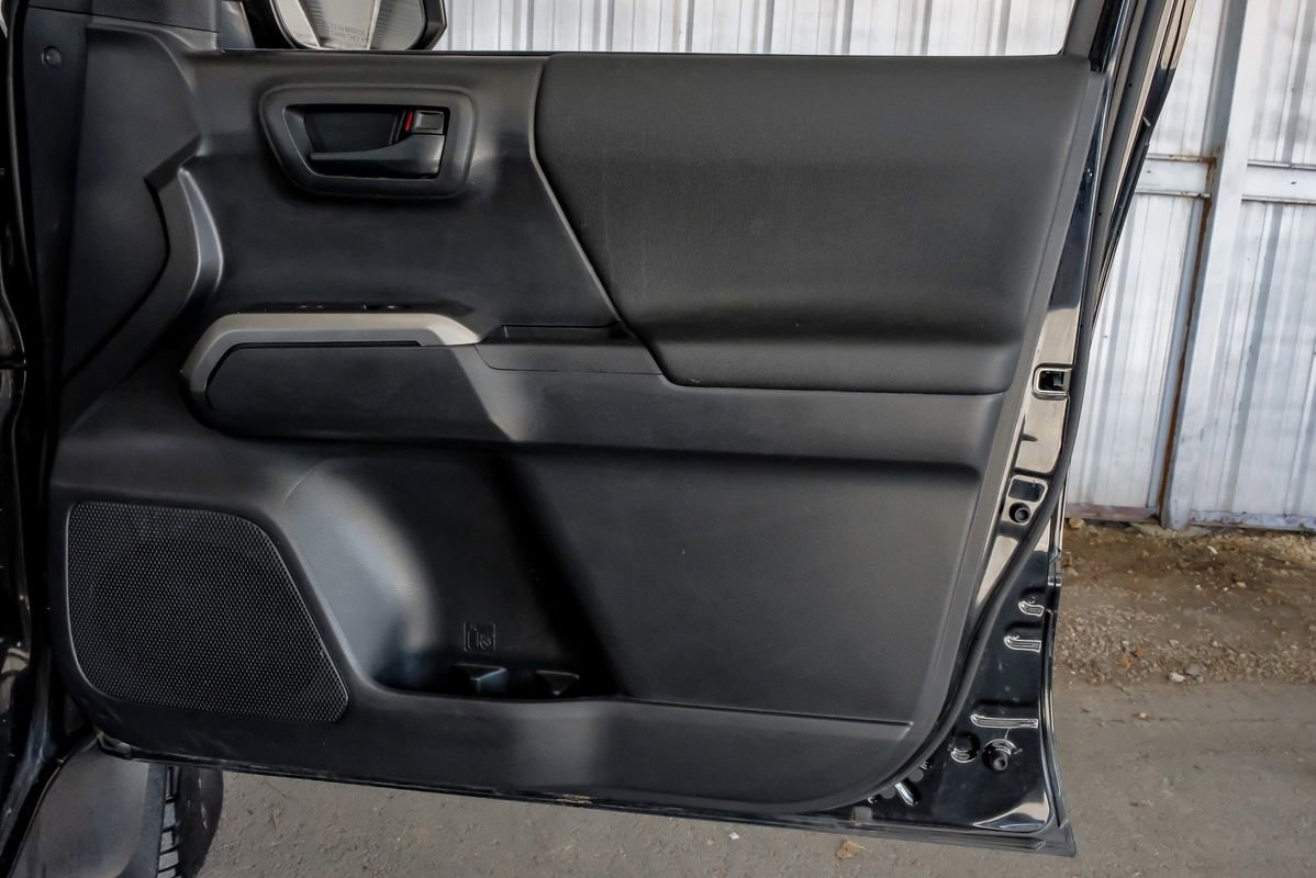 Used 2023 Toyota Tacoma SR5 w/ Trail Edition image 45