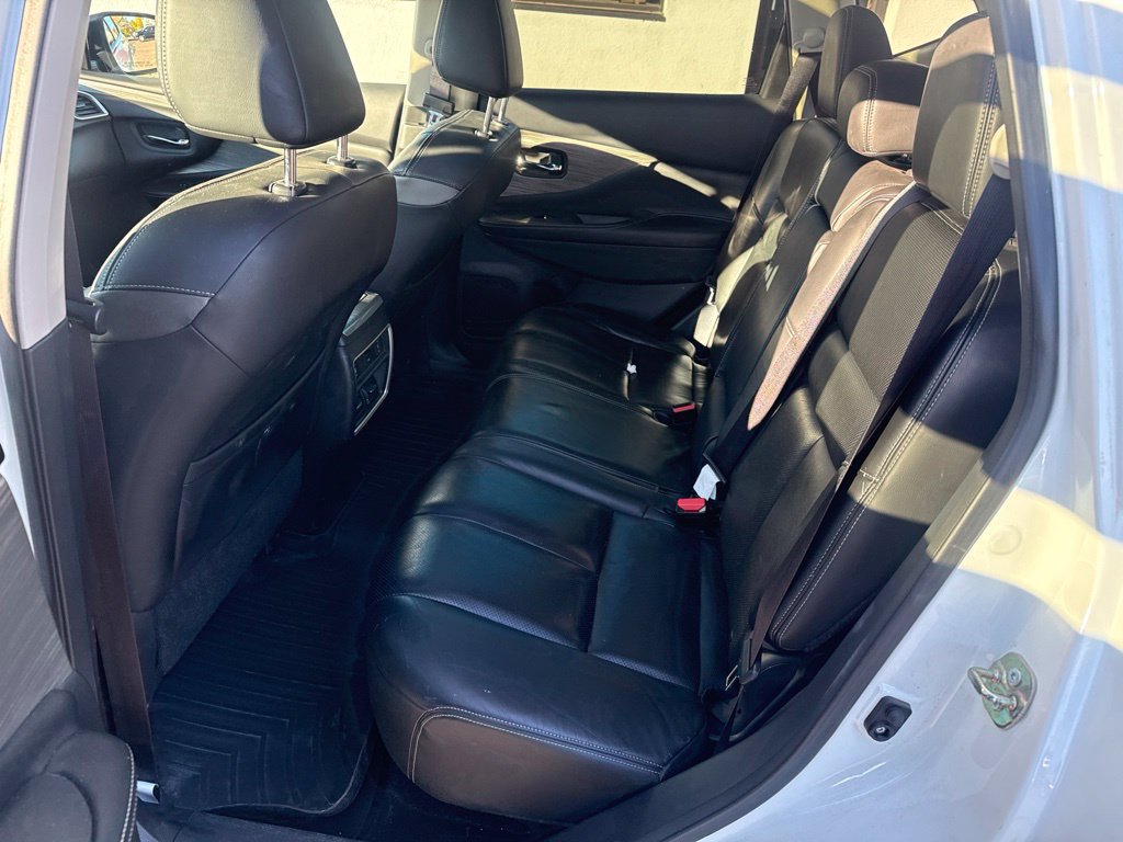 Used 2015 Nissan Murano Platinum w/ Platinum Technology Package AWD/4WD image 34