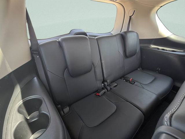 Used 2017 INFINITI QX80 4WD image 13