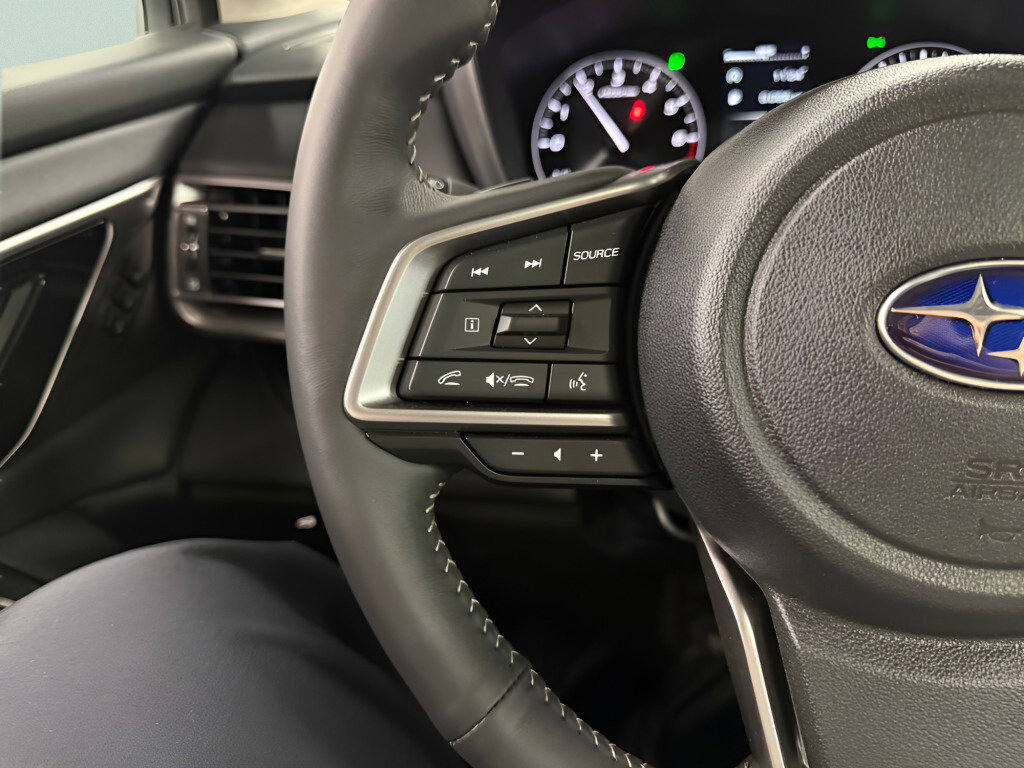 Certified 2025 Subaru Outback Touring image 12