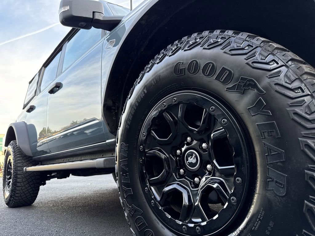 Used 2022 Ford Bronco Wildtrak image 9