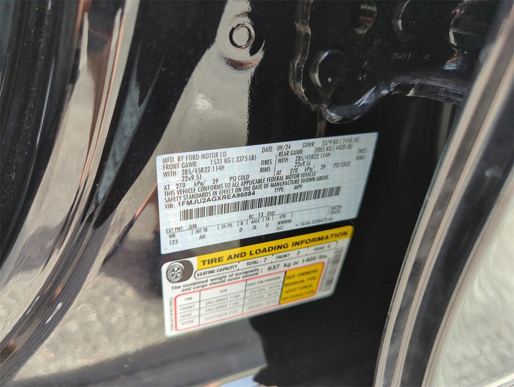 Used 2024 Ford Expedition Limited image 49