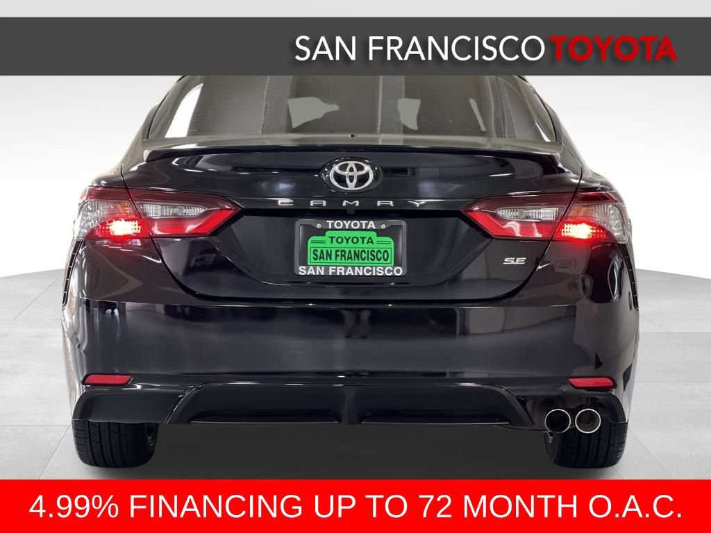 Certified 2021 Toyota Camry SE image 4