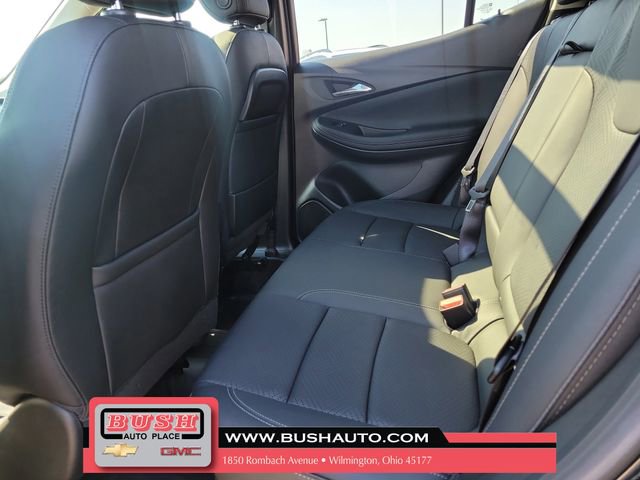 Used 2022 Buick Encore GX Essence w/ Experience Buick Package image 12