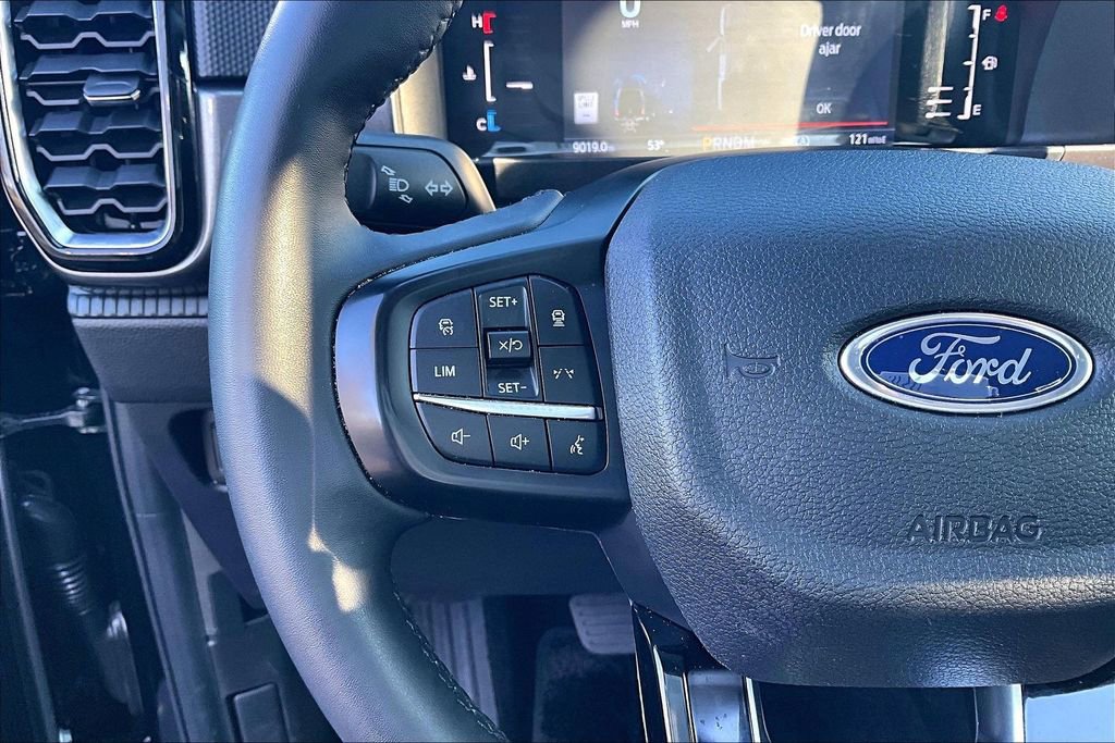 Used 2025 Ford Ranger XLT image 18