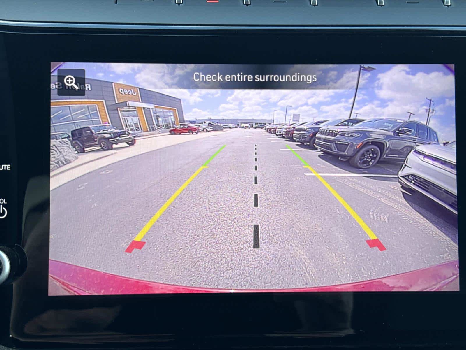 New 2026 Jeep Grand Cherokee Altitude RWD image 17
