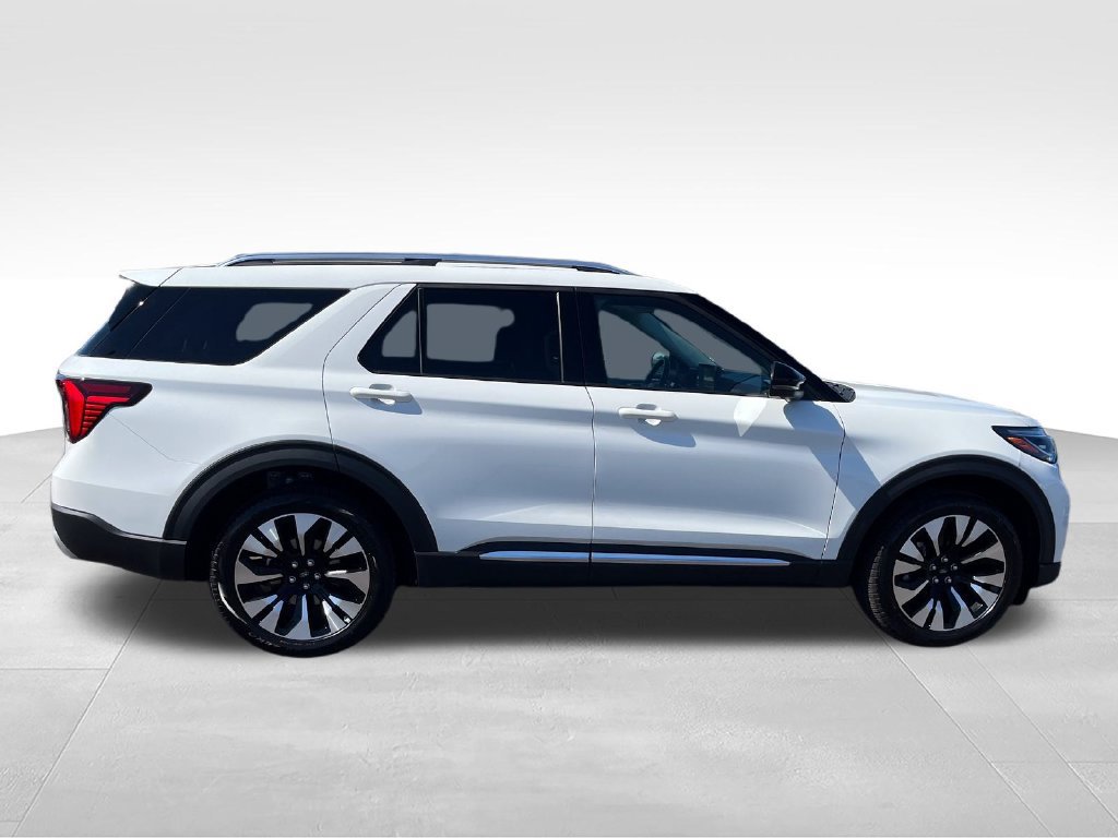 New 2026 Ford Explorer Platinum w/ LUX Leather Package AWD/4WD image 6