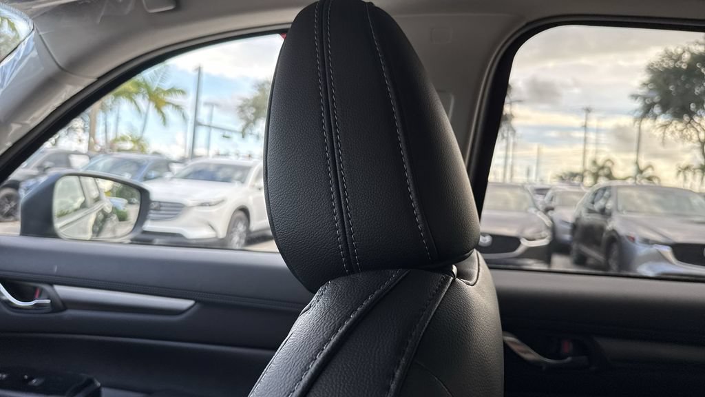 New 2025 MAZDA CX-5 AWD 2.5 S w/ Preferred Package image 16