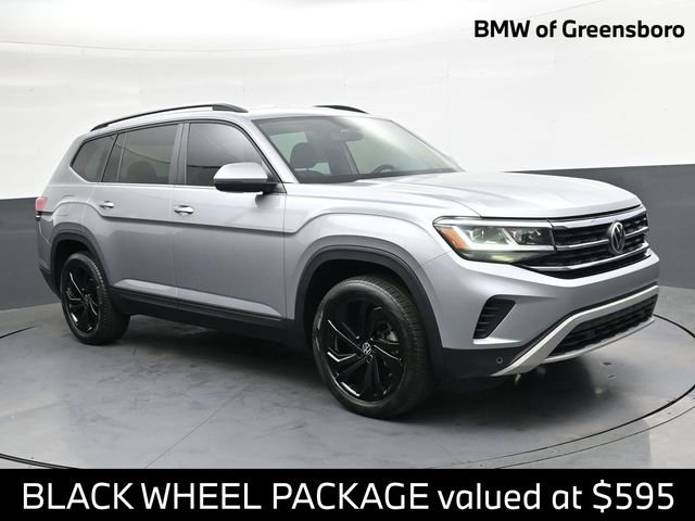 Used 2022 Volkswagen Atlas SE w/ Black Wheel Package AWD/4WD image 1