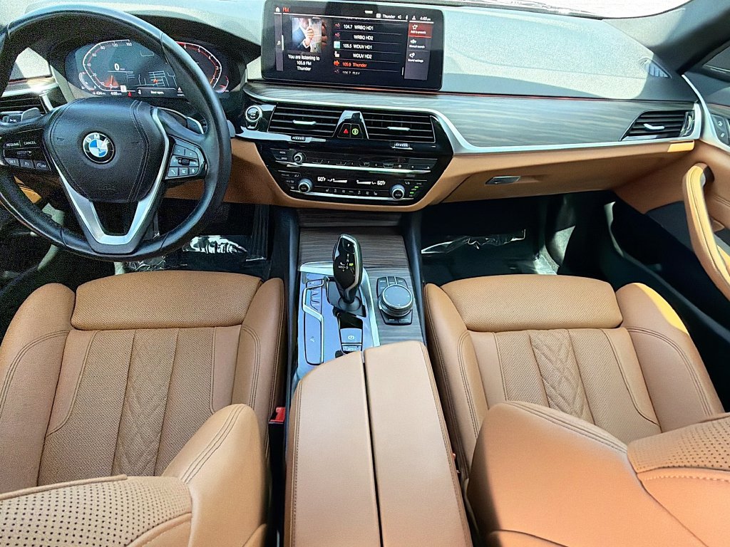 Used 2023 BMW 530i w/ Premium Package RWD image 16