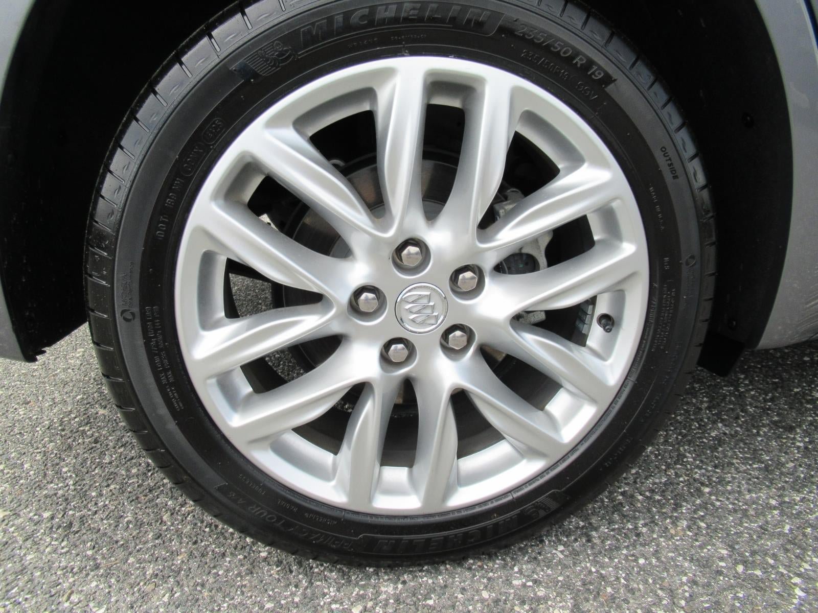 Used 2020 Buick Envision Premium w/ Driver Confidence Package AWD/4WD image 8