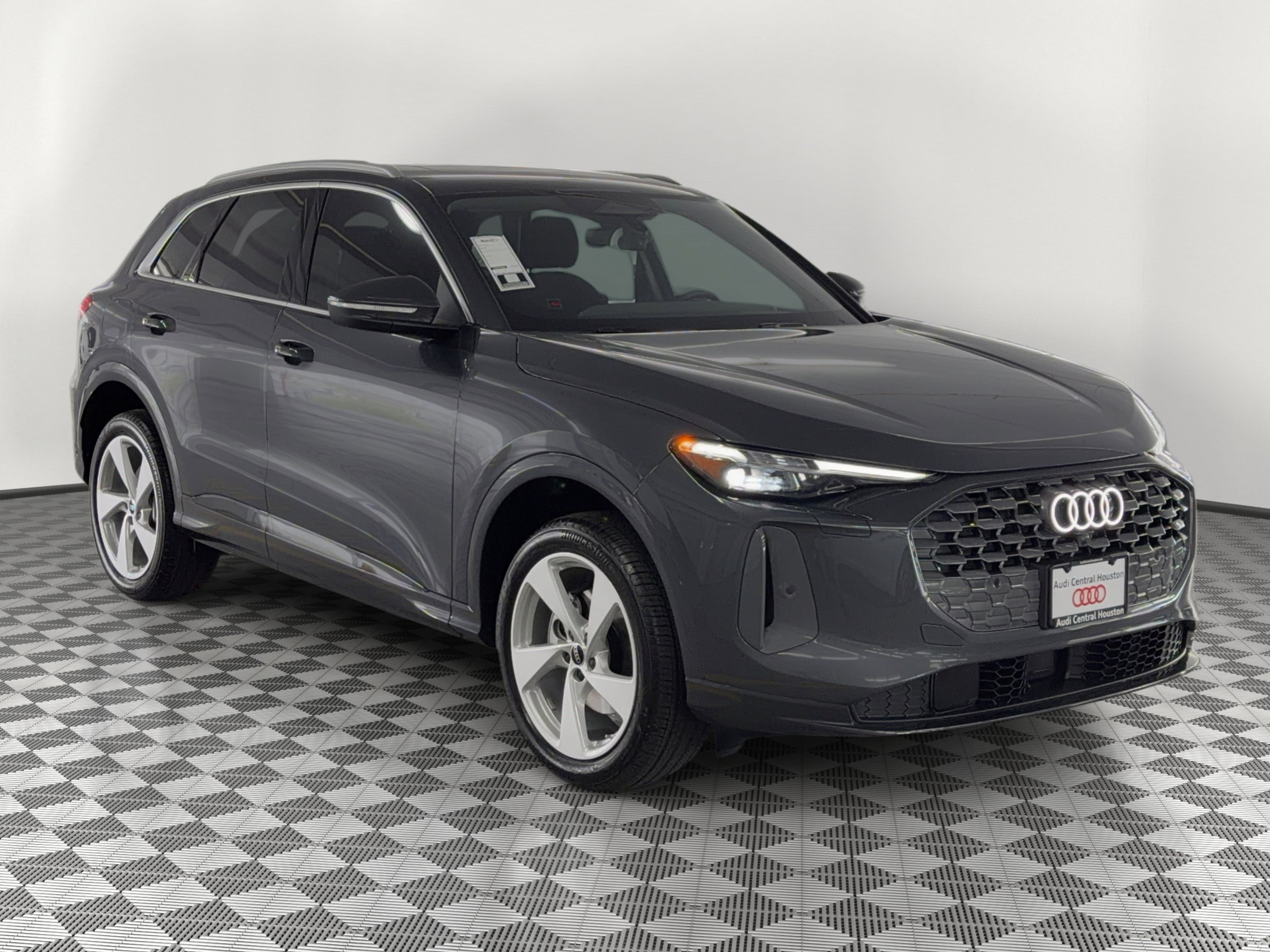 New 2026 Audi Q5 Premium Plus image 7