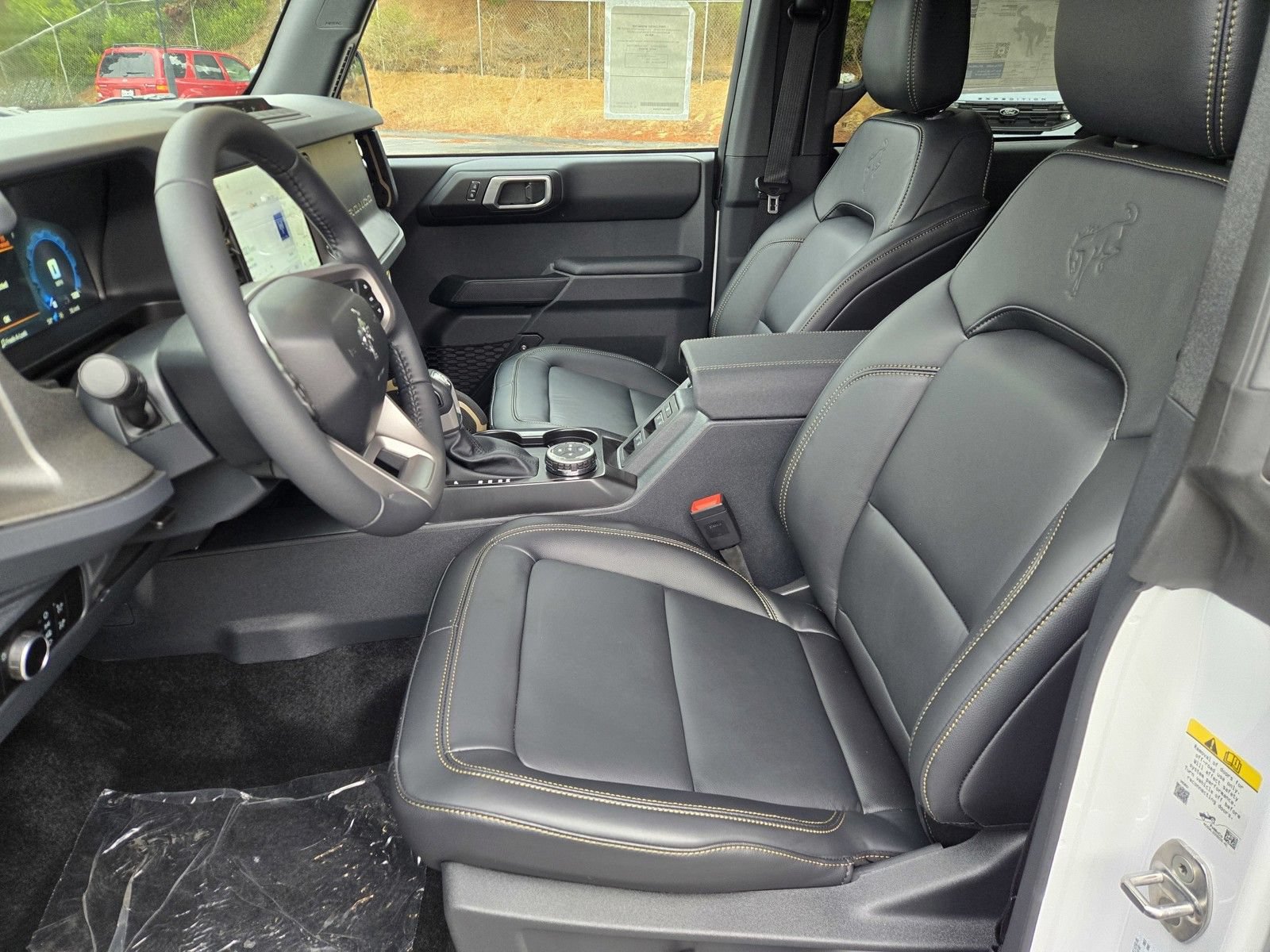 New 2026 Ford Bronco Badlands AWD/4WD image 8
