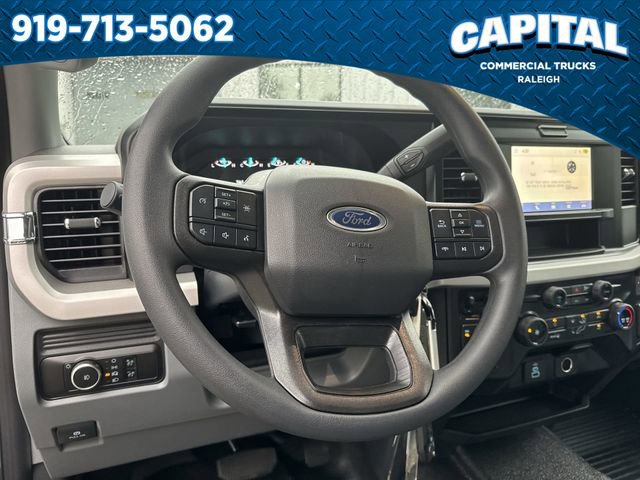 New 2026 Ford F350 XL w/ XL Chrome Package image 25