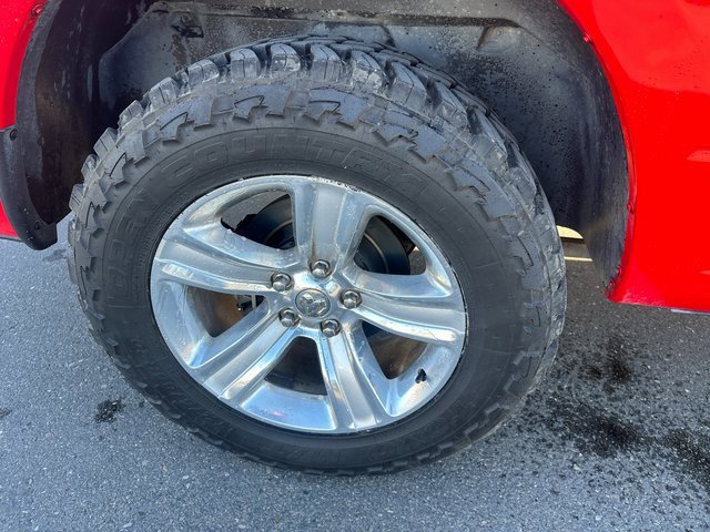 Used 2016 RAM 1500 Sport w/ Torred Sport Package image 10