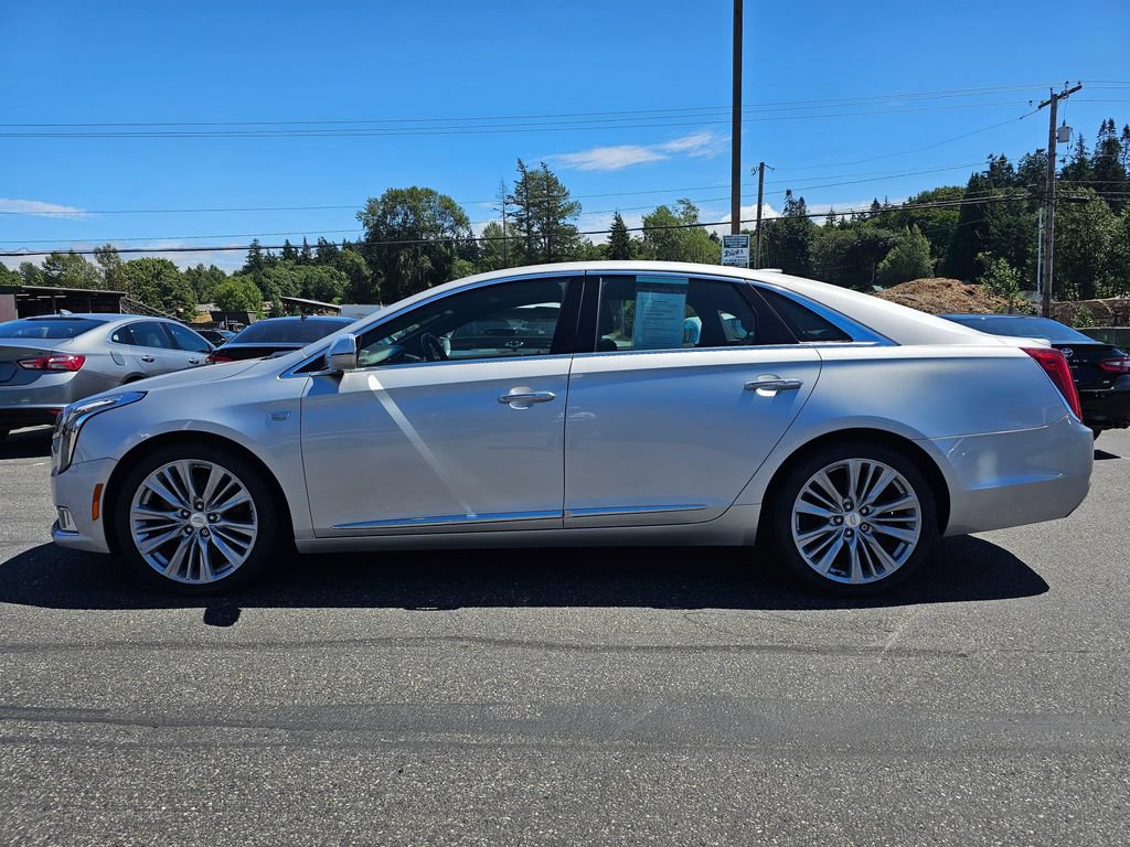 Used 2018 Cadillac XTS Platinum AWD/4WD image 6