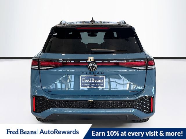 New 2026 Volkswagen Tiguan SE R-Line image 5