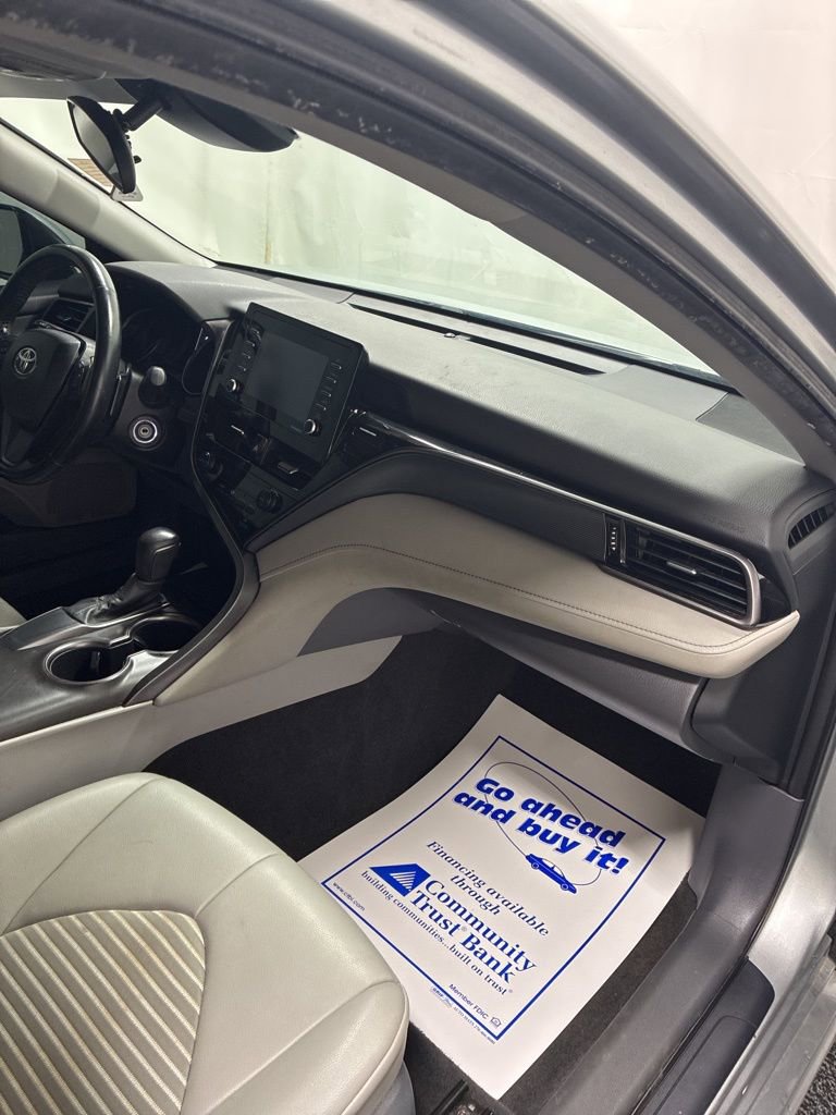 Used 2021 Toyota Camry SE FWD image 27