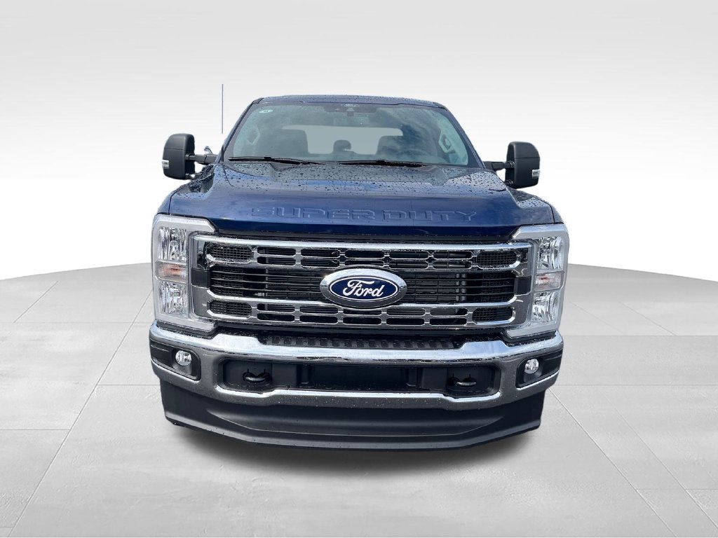New 2027 Ford F250 XLT AWD/4WD image 8