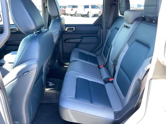 New 2024 Ford Bronco Outer Banks AWD/4WD image 18