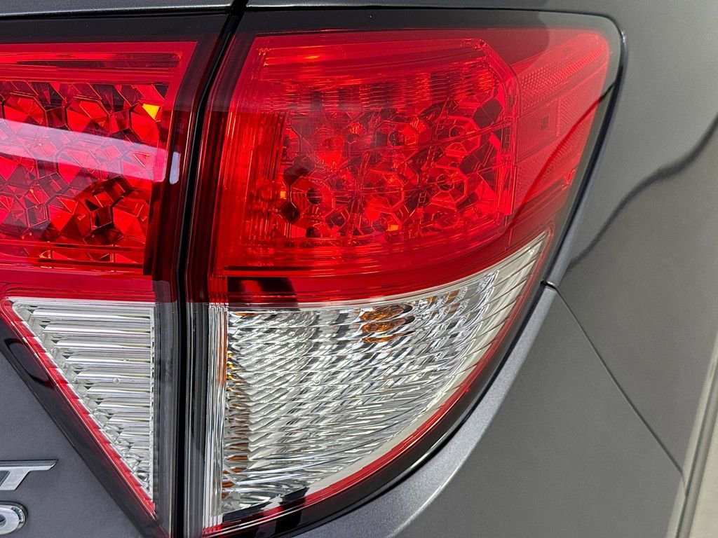 Used 2021 Honda HR-V Sport image 31