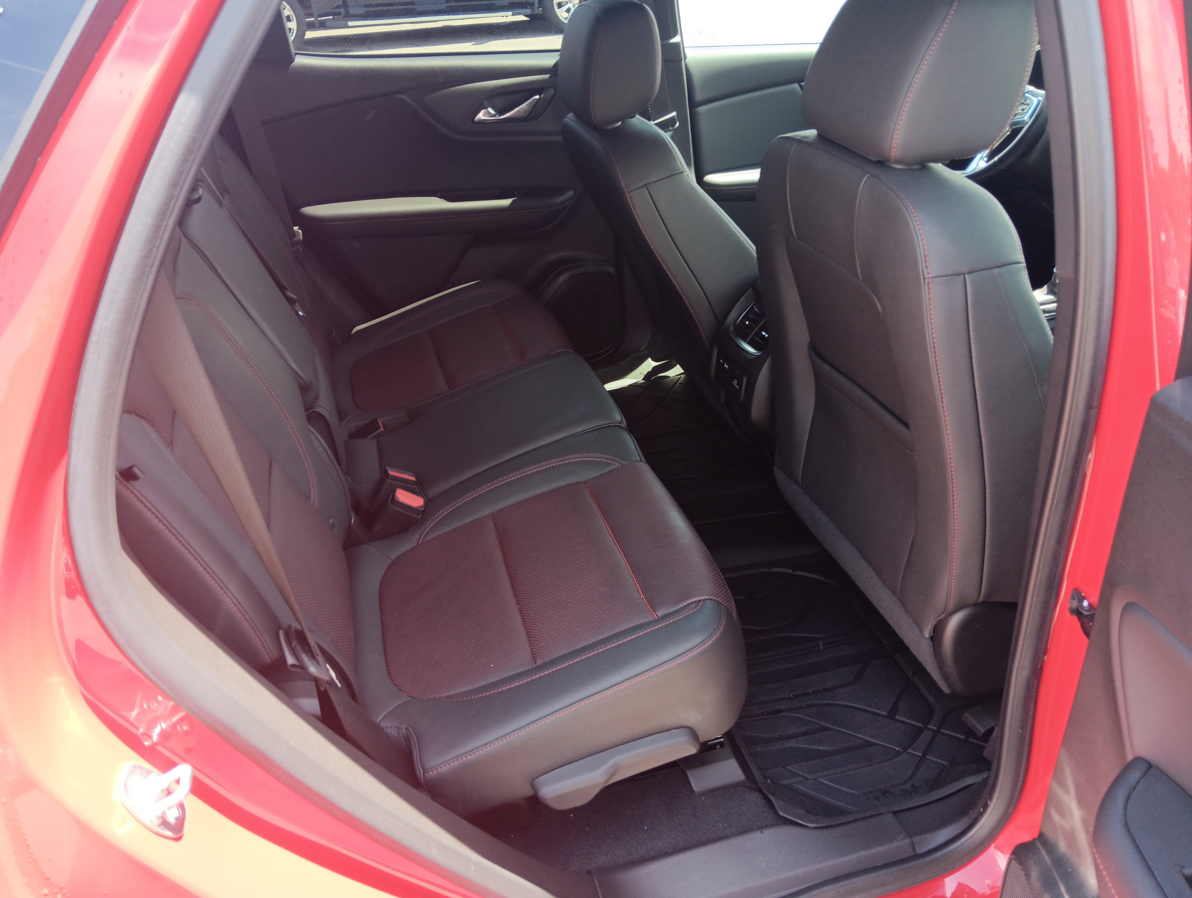 Used 2023 Chevrolet Blazer RS AWD/4WD image 17