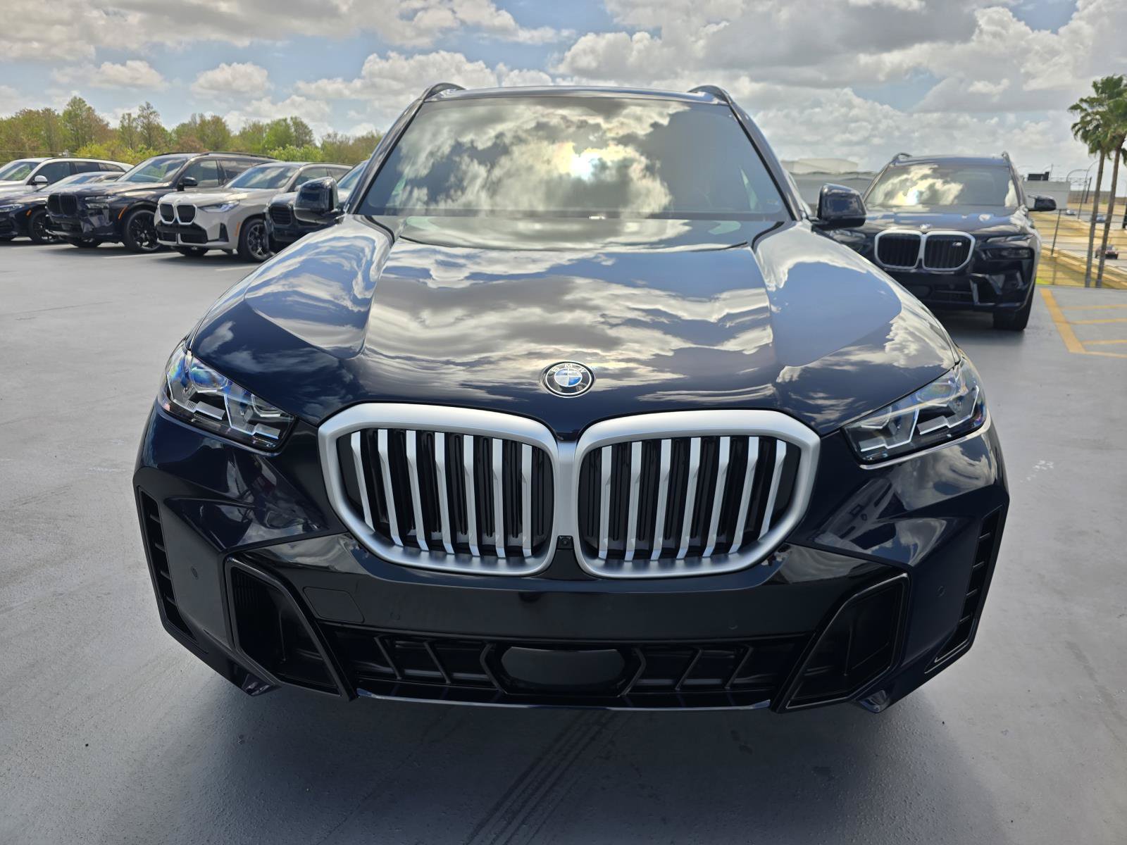 New 2026 BMW X5 xDrive40i w/ M Sport Package AWD/4WD image 26