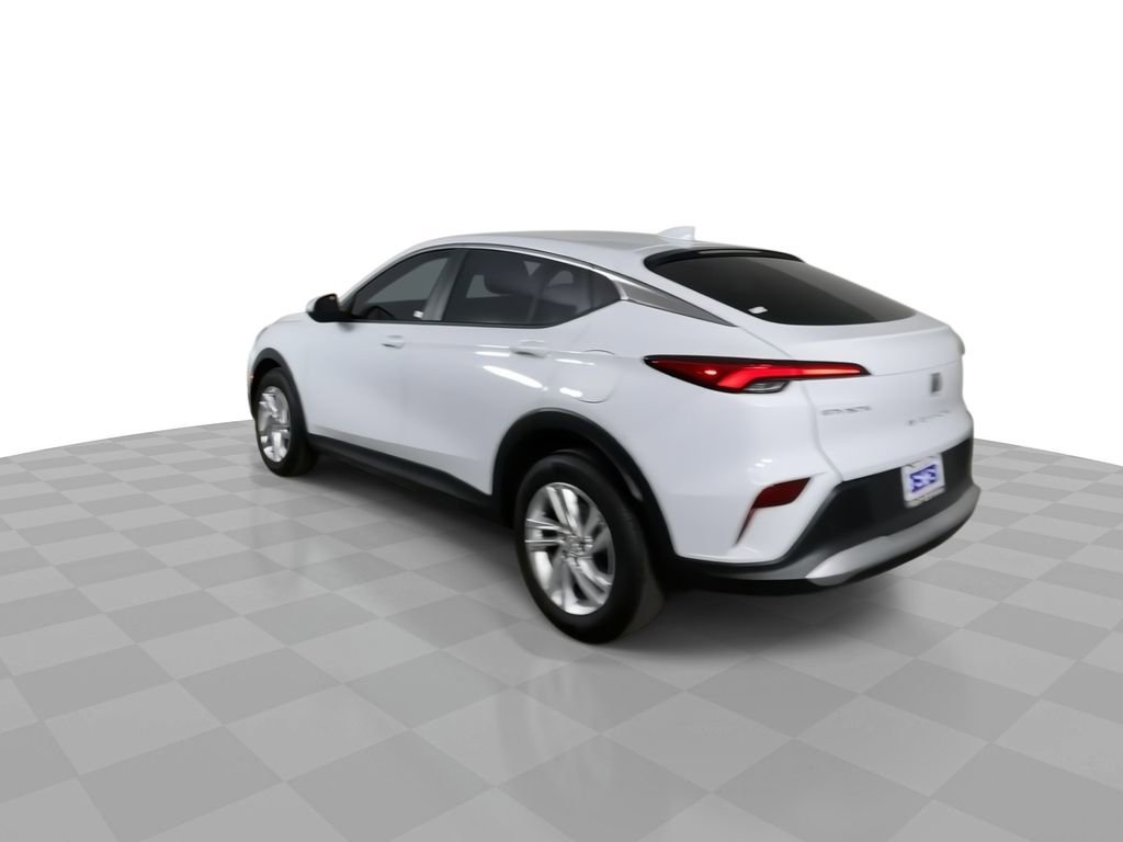 Used 2025 Buick Envista Preferred image 6