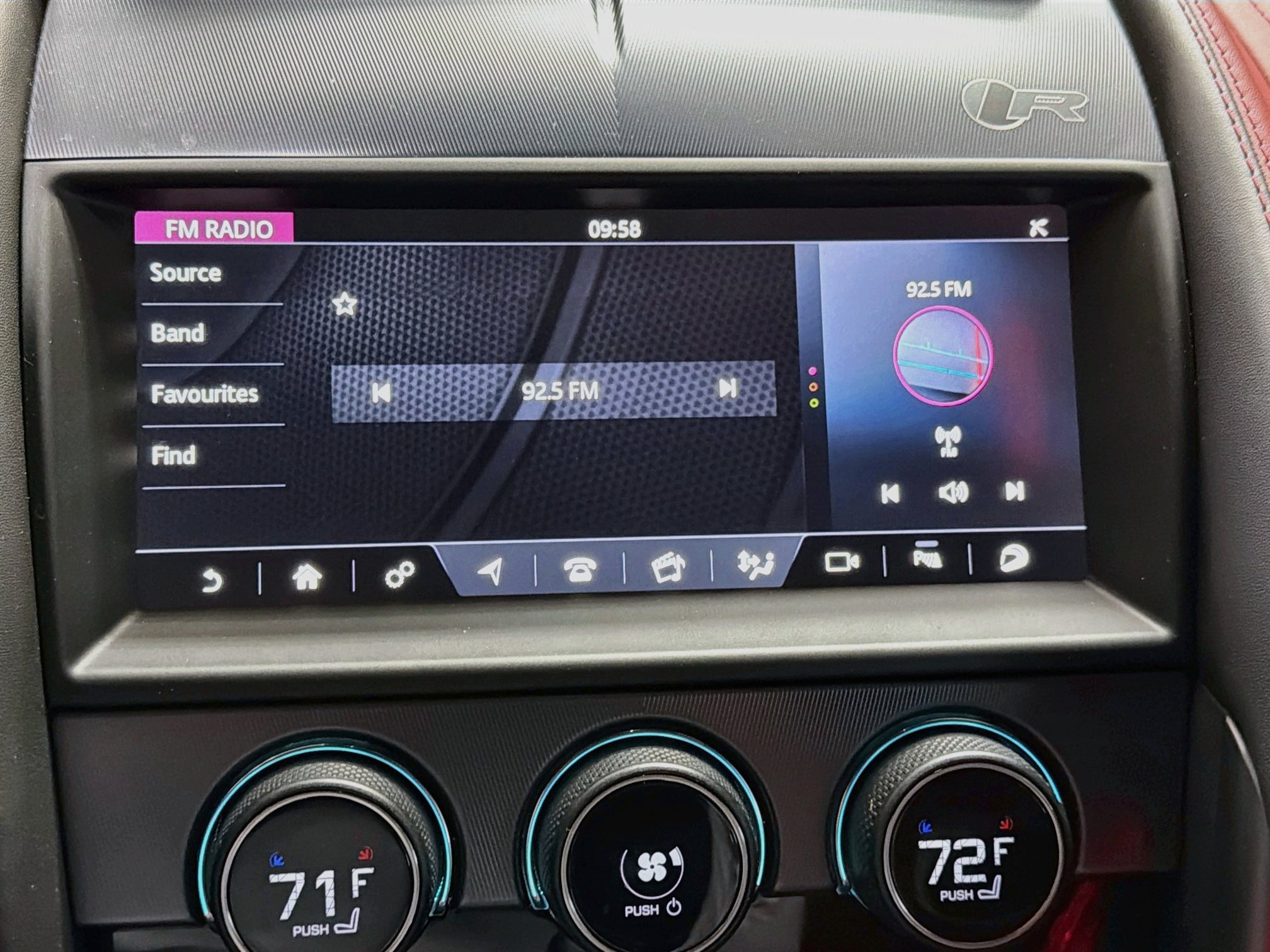 Used 2022 Jaguar F-TYPE R AWD/4WD image 27