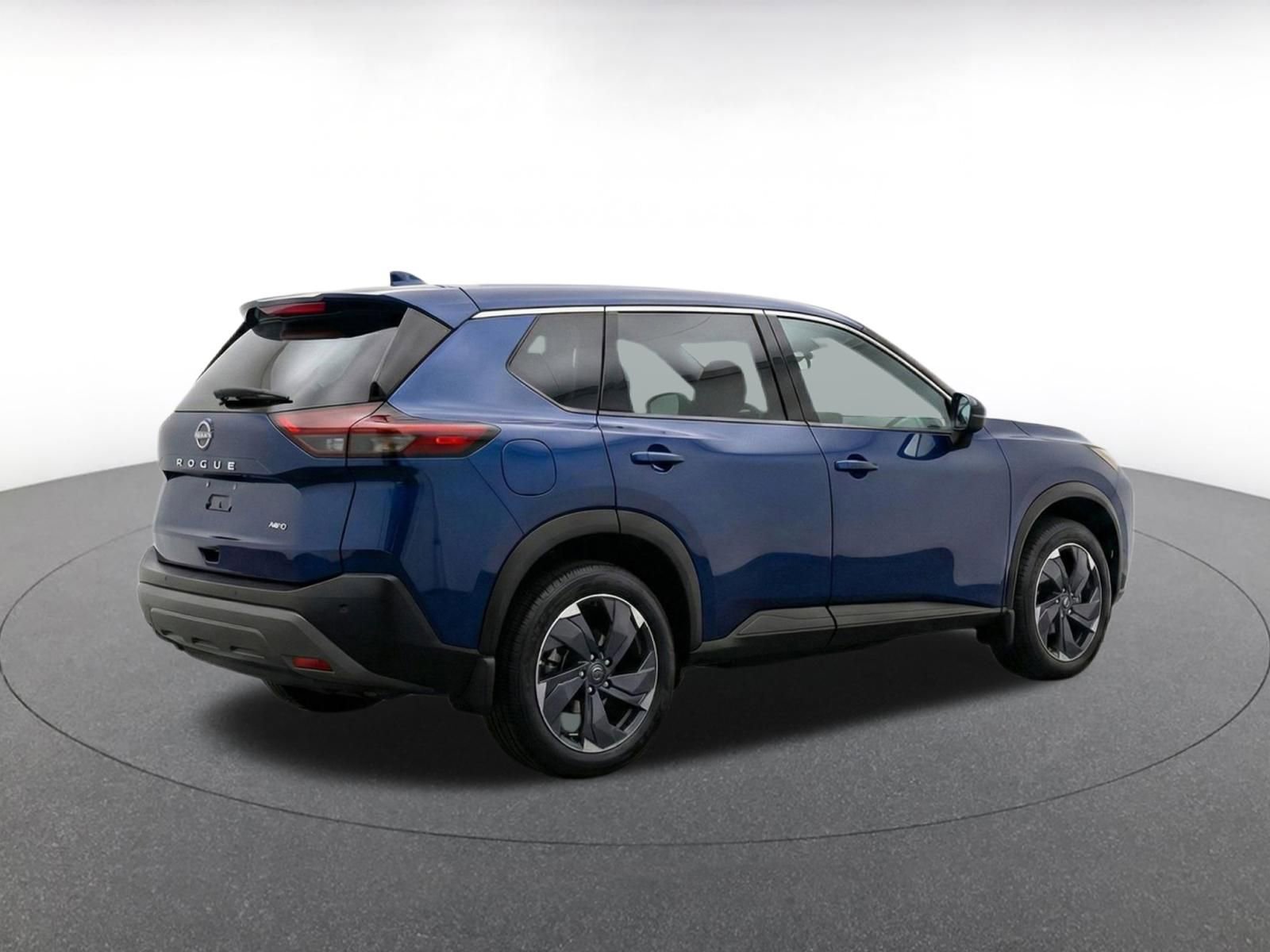 Used 2025 Nissan Rogue SV FWD image 9