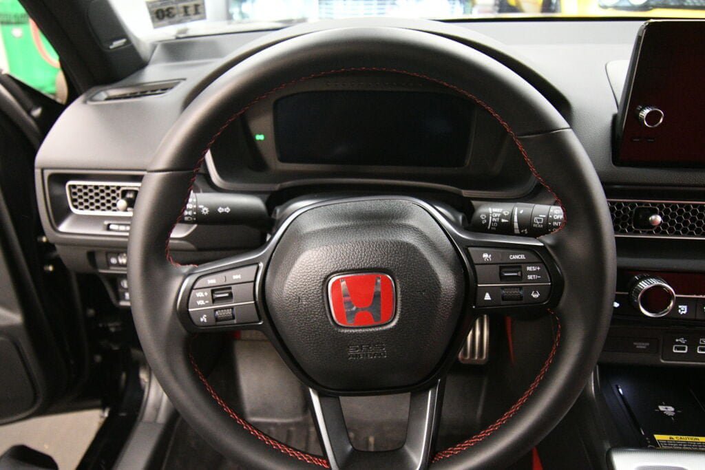 Used 2025 Honda Civic Type R image 25