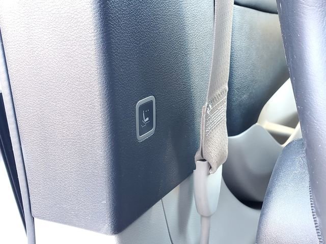 Certified 2024 Chrysler Pacifica Touring-L image 25