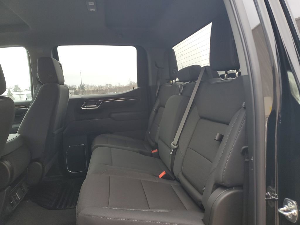 New 2026 GMC Sierra 1500 Elevation image 23