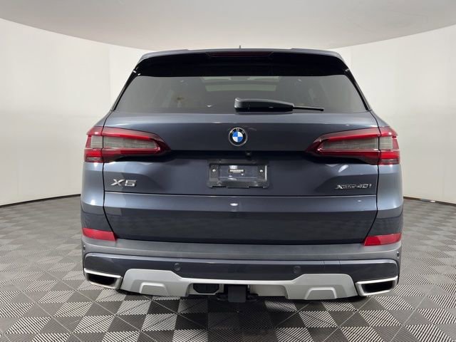 Used 2021 BMW X5 xDrive40i w/ Parking Assistance Package image 9