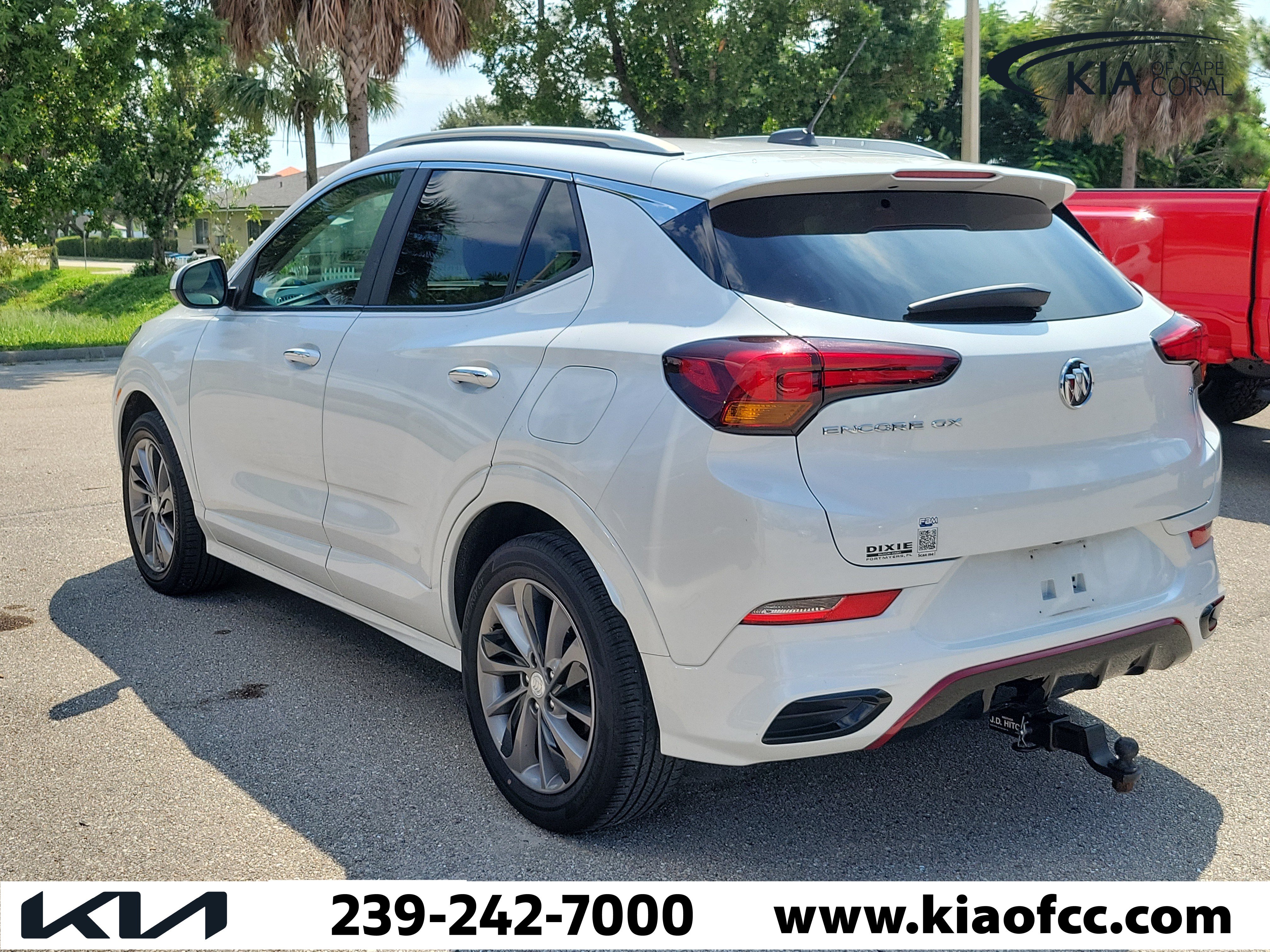 Used 2021 Buick Encore GX Preferred w/ Sport Touring Package FWD image 4