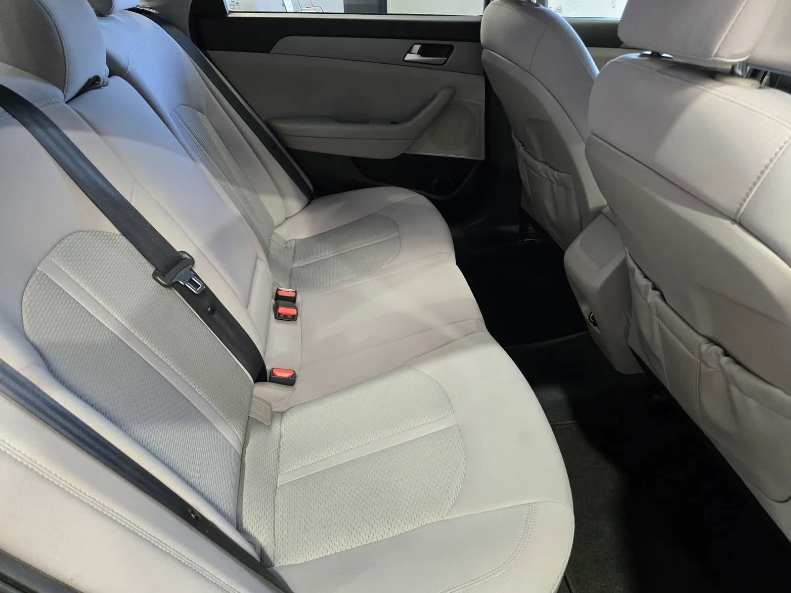 Used 2016 Hyundai Sonata SE FWD image 9