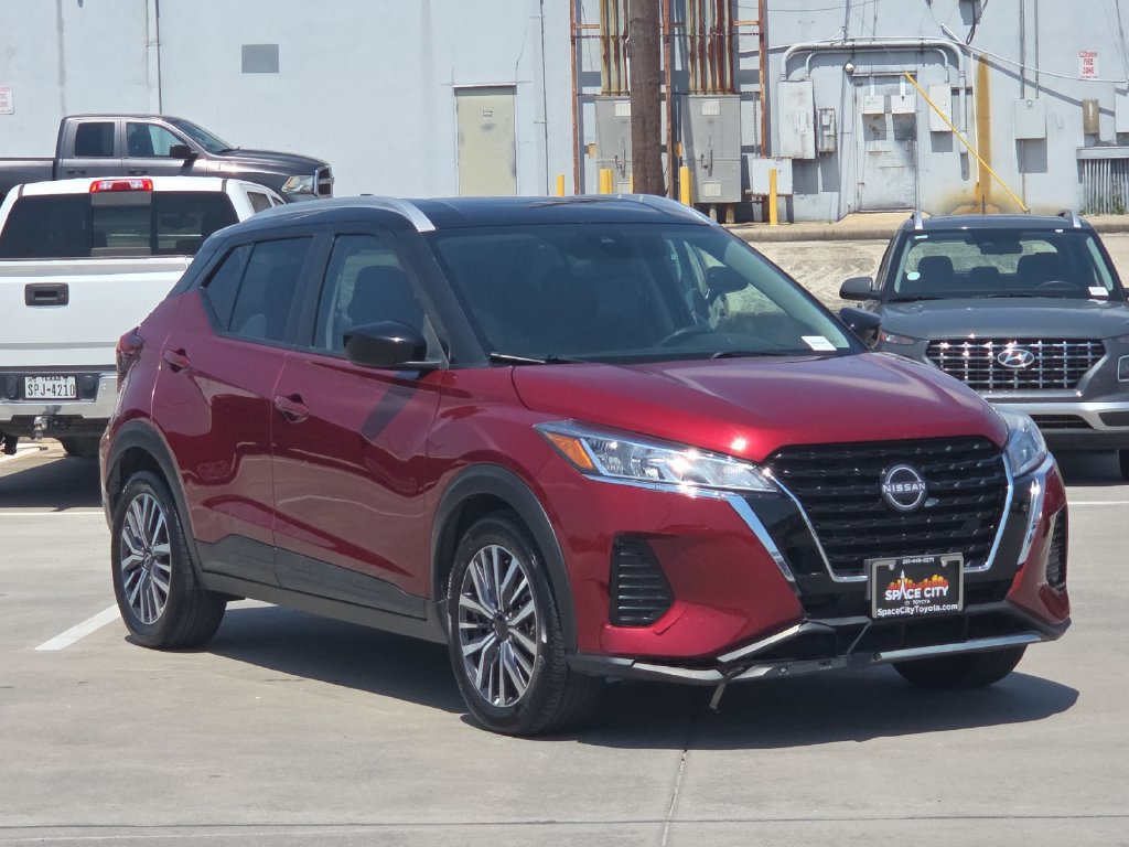 Used 2023 Nissan Kicks SV FWD image 8